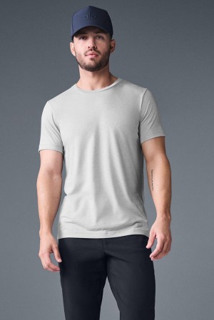 Camisetas Running Alo Yoga Triumph Hombre Gris | España UIBZ-70369