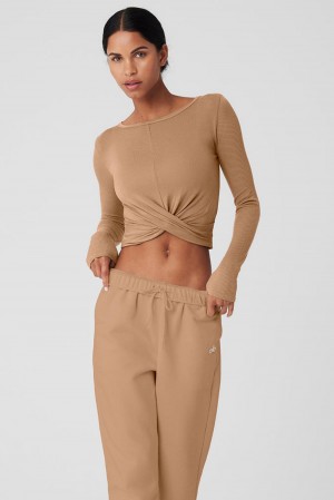 Manga Larga Alo Yoga Cover Top Mujer Toasted Almond | España PNUJ-50371