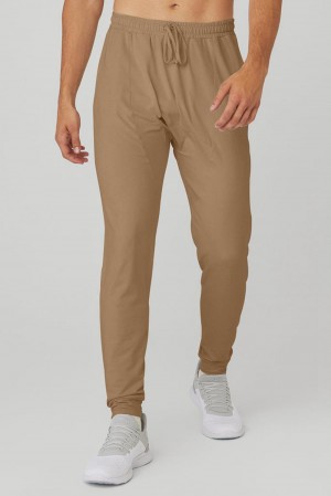 Pantalon Alo Yoga Conquer Revitalize Hombre Gravel | España YMLP-23169