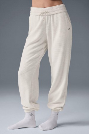 Pantalon Jogger Alo Yoga Waffle Weekend Escape Mujer Ivory | España YBIS-31045
