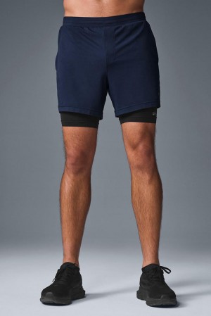 Short Alo Yoga Conquer React 2-In-1 Performance Hombre Azul Marino Negras | España IPKC-89103