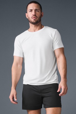 Short Sleeve Alo Yoga Conquer Reform Crewneck Hombre Blancas | España BNOY-24781