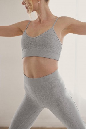 Sujetador Deportivo Alo Yoga Alosoft Head Start Mujer Gris | España ZSHV-67495