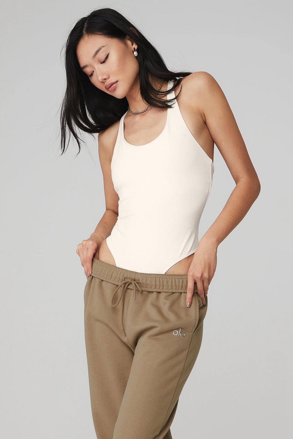 Body Alo Yoga Sleek Back Mujer Ivory | España  CNOV-25910