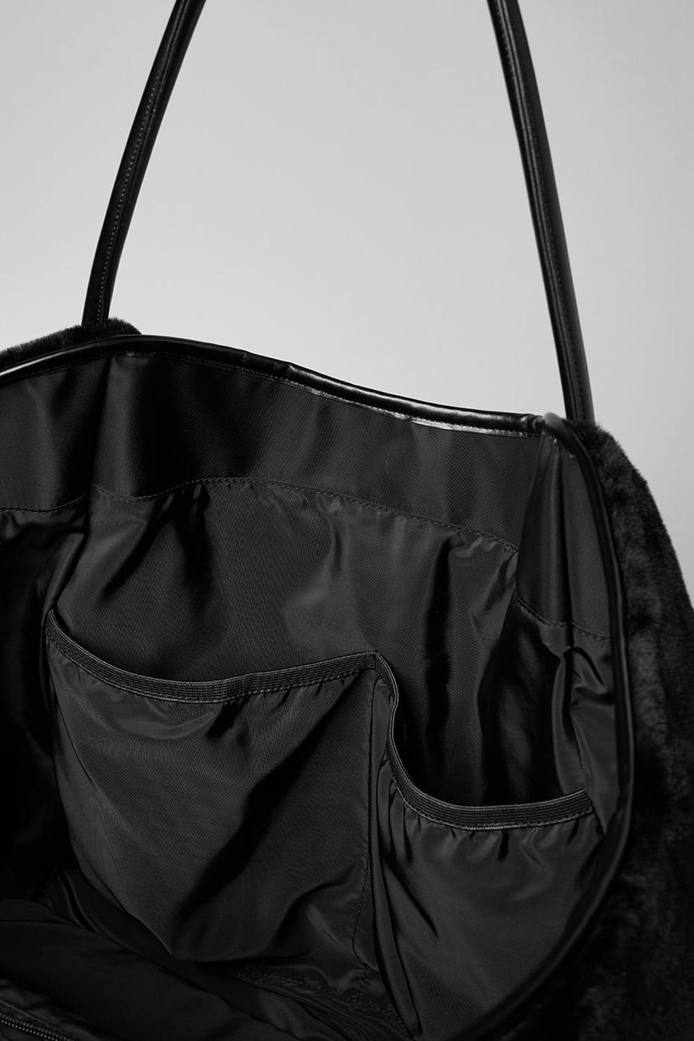 Bolso Tote Alo Yoga Faux Fur Mujer Negras | España  VBEZ-62753