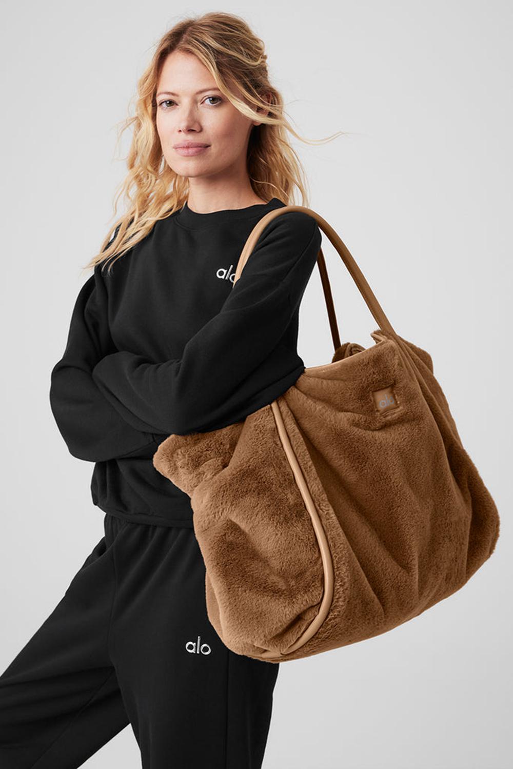 Bolso Tote Alo Yoga Faux Fur Mujer Toasted Almond | España  TCKL-38104