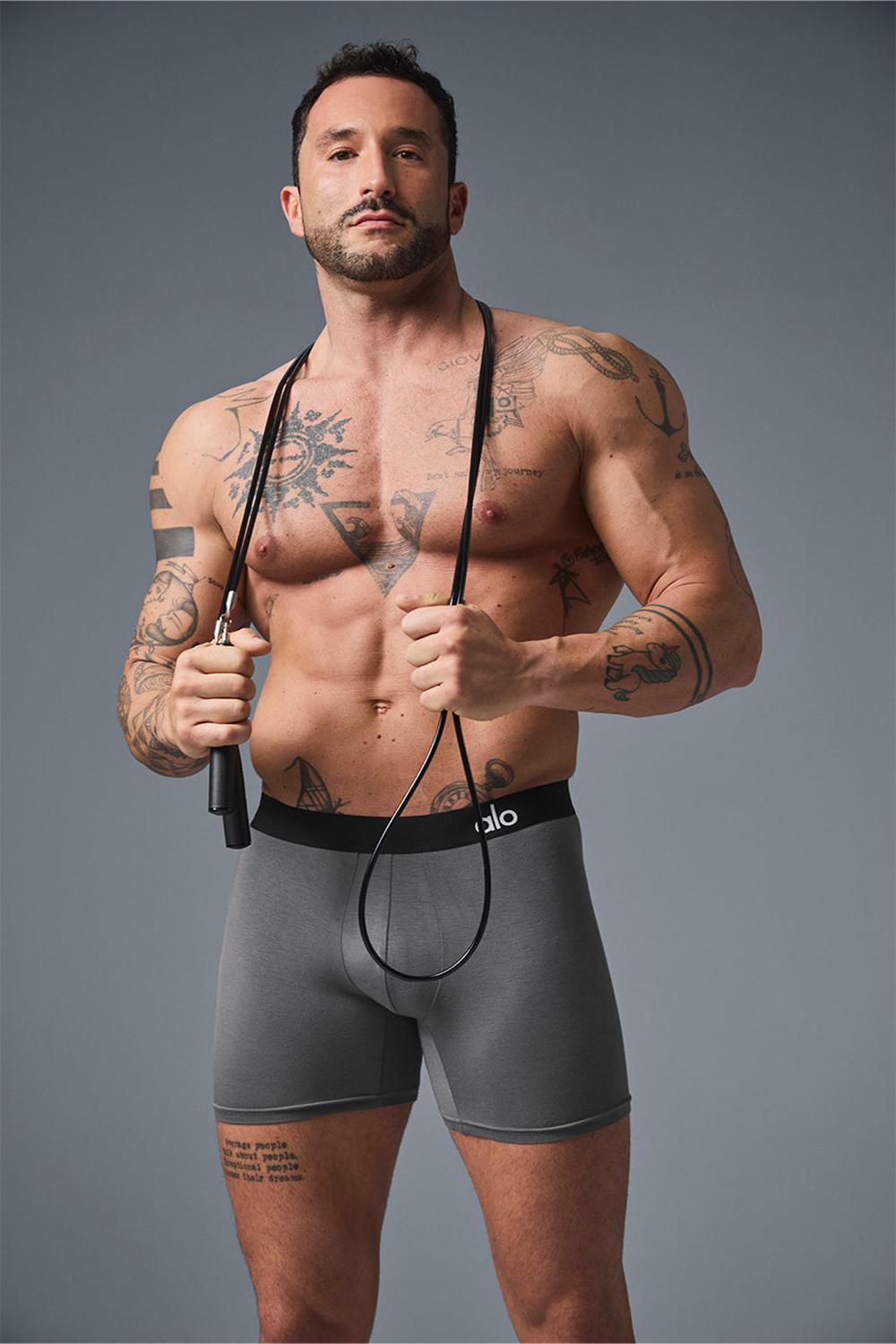 Boxer Alo Yoga Day and Night Hombre Gris | España  DPJE-64583
