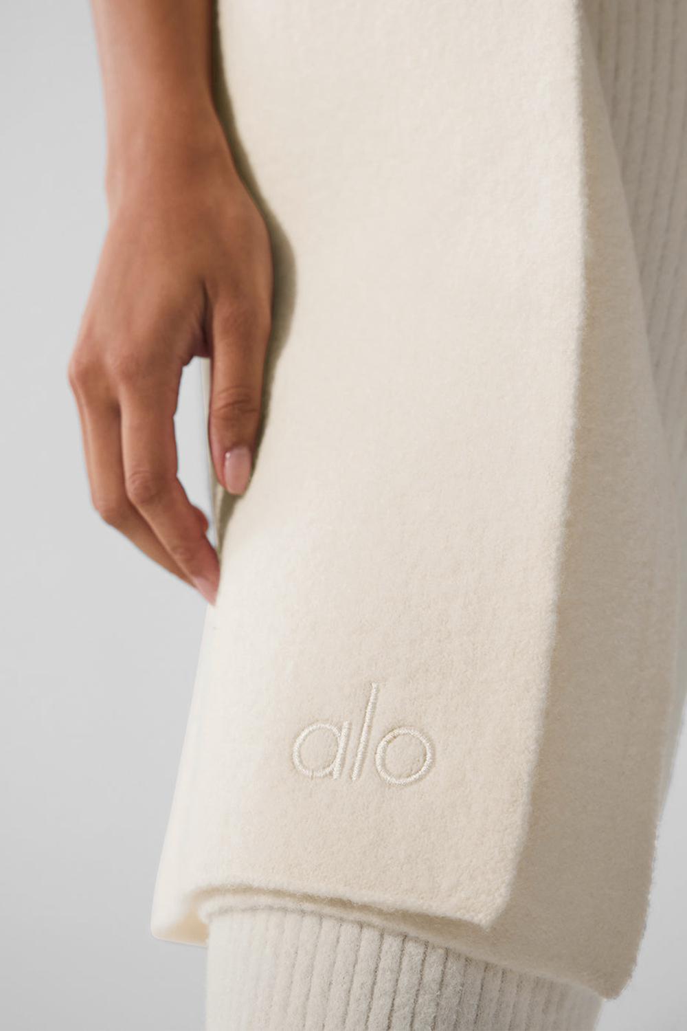 Bufanda Alo Yoga Merino Wool Oversized Mujer Ivory | España  FCTE-67231