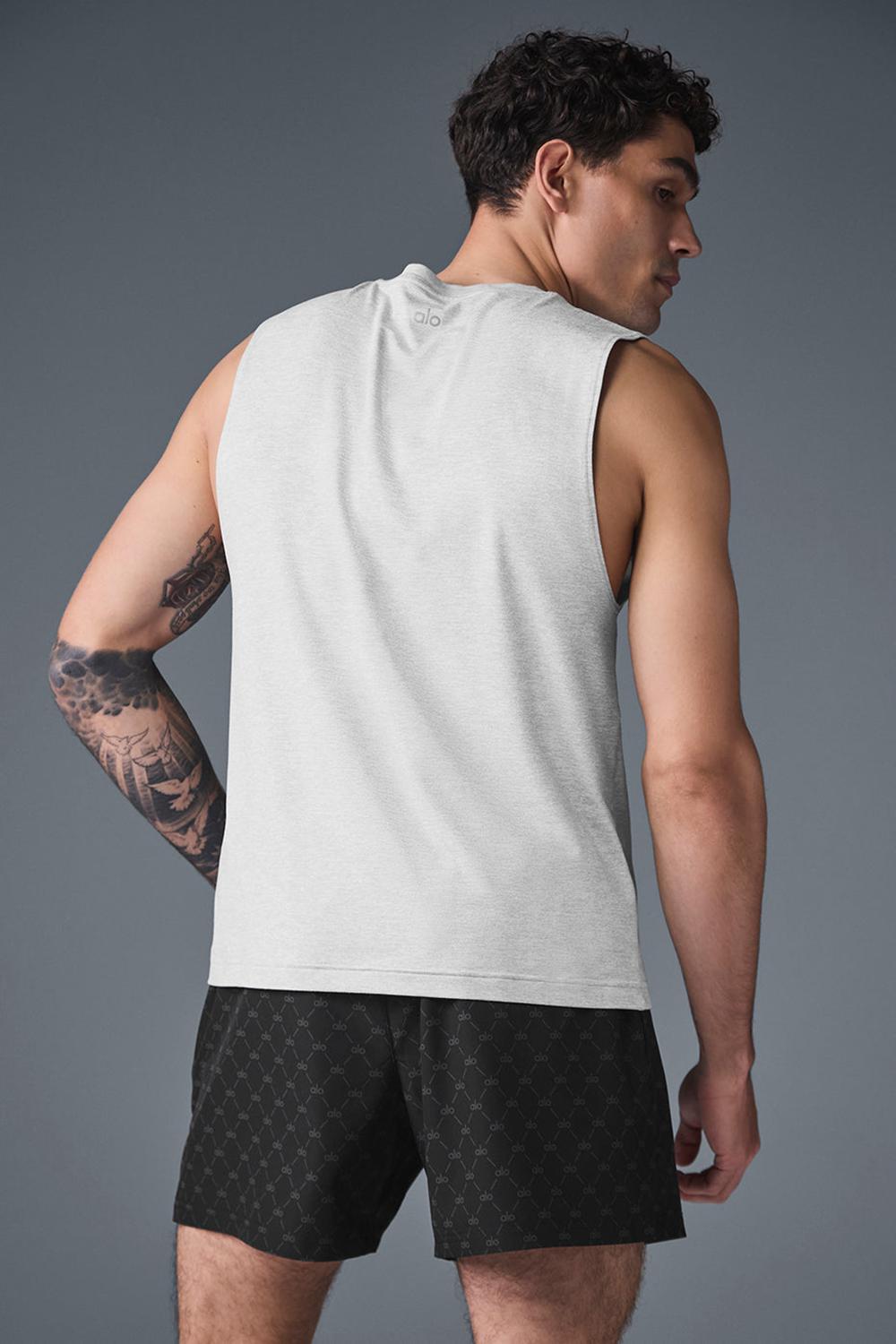 Camiseta Sin Mangas Running Alo Yoga Conquer Muscle Hombre Gris | España  YICT-36972