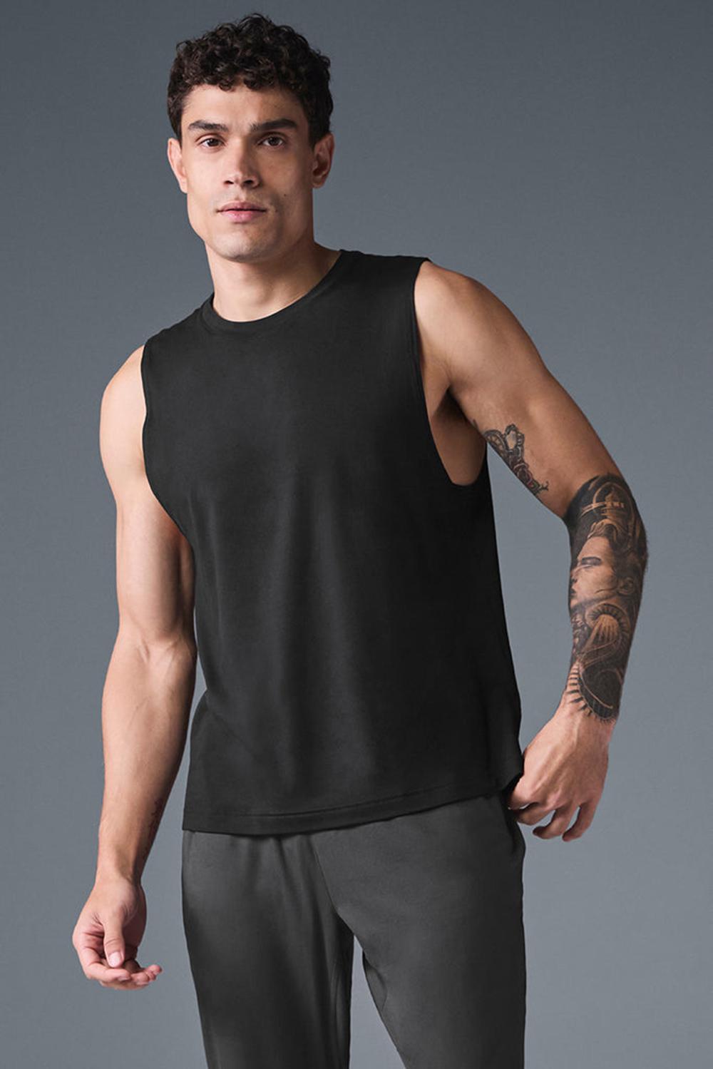 Camiseta Sin Mangas Running Alo Yoga Conquer Muscle Hombre Negras | España  WFPV-74395