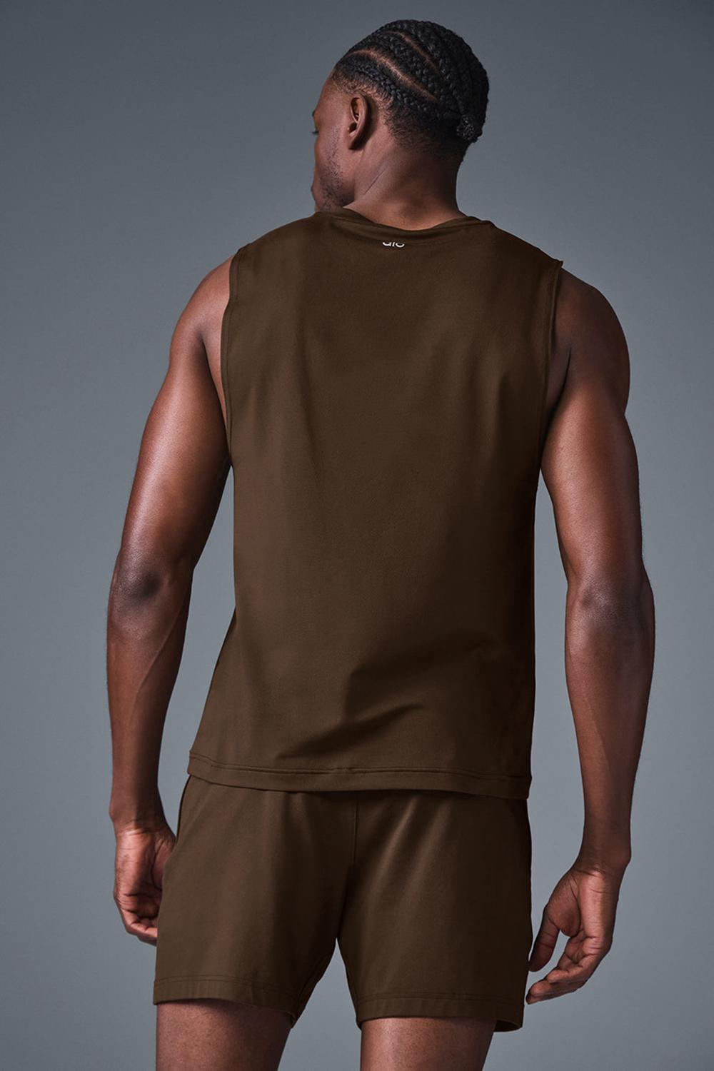 Camiseta Sin Mangas Running Alo Yoga Conquer Muscle Hombre Espresso | España  GMQI-67914
