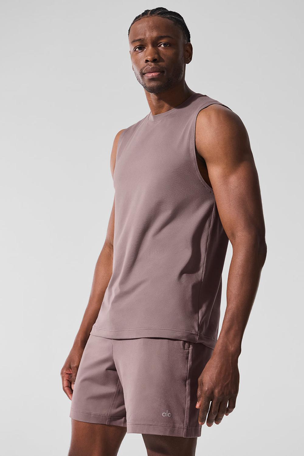 Camiseta Sin Mangas Running Alo Yoga Conquer Muscle Hombre Mushroom | España  OMDR-47098