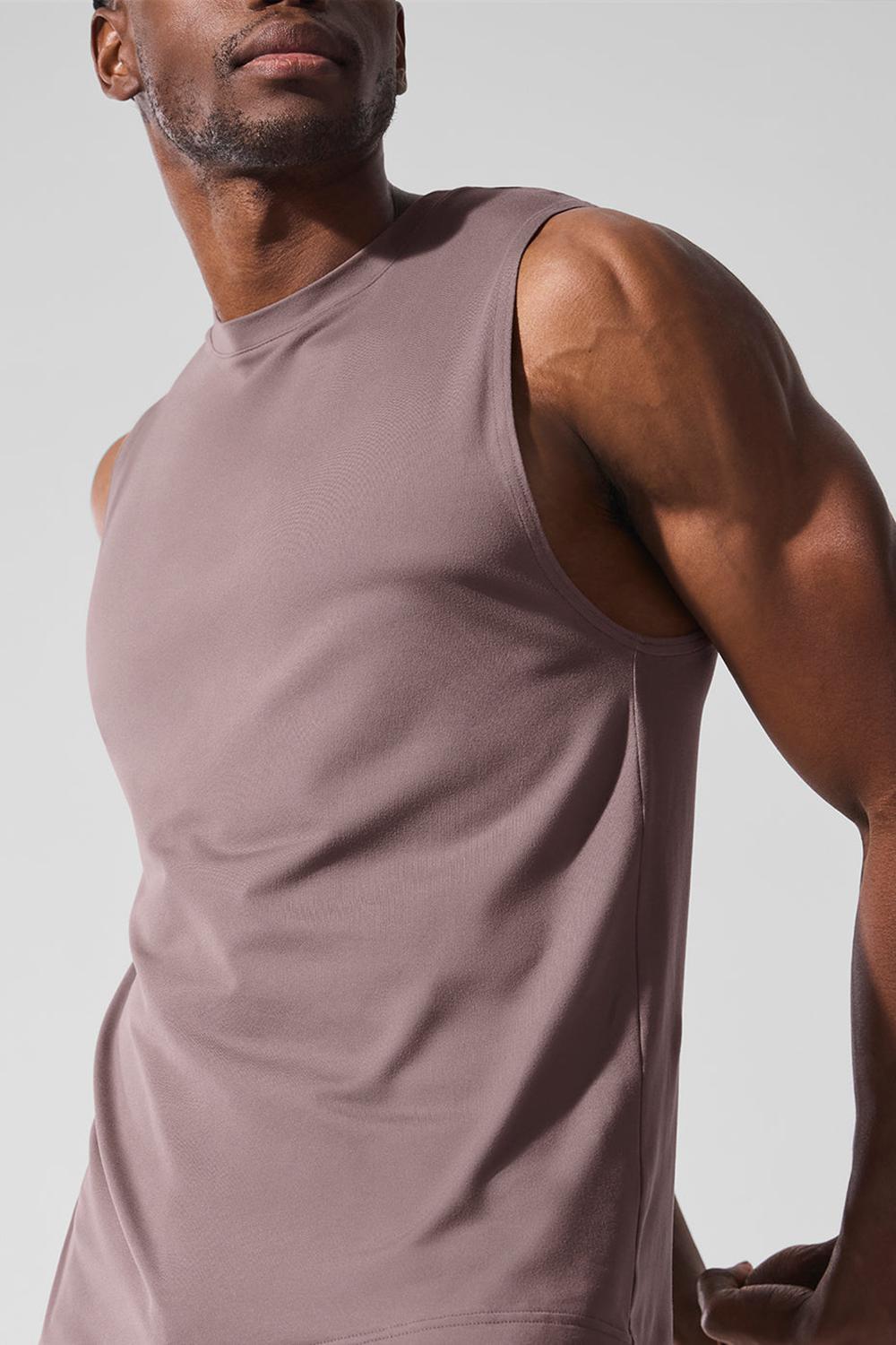 Camiseta Sin Mangas Running Alo Yoga Conquer Muscle Hombre Mushroom | España  OMDR-47098