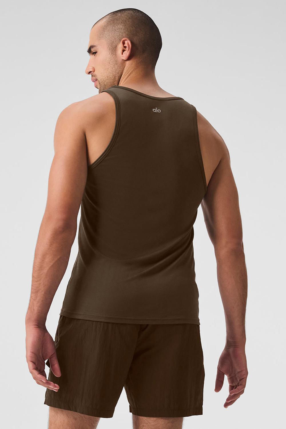 Camiseta Sin Mangas Running Alo Yoga Everyday Modal Rib Hombre Espresso | España  HRZY-75280