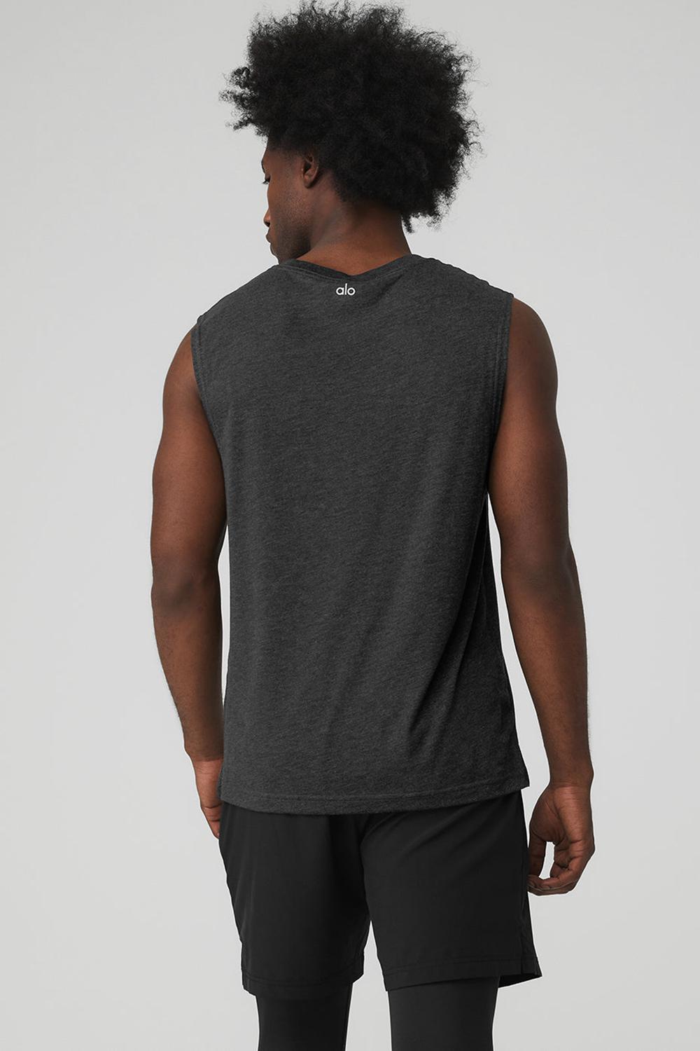 Camiseta Sin Mangas Running Alo Yoga The Triumph Muscle Hombre Negras | España  OTQI-53162