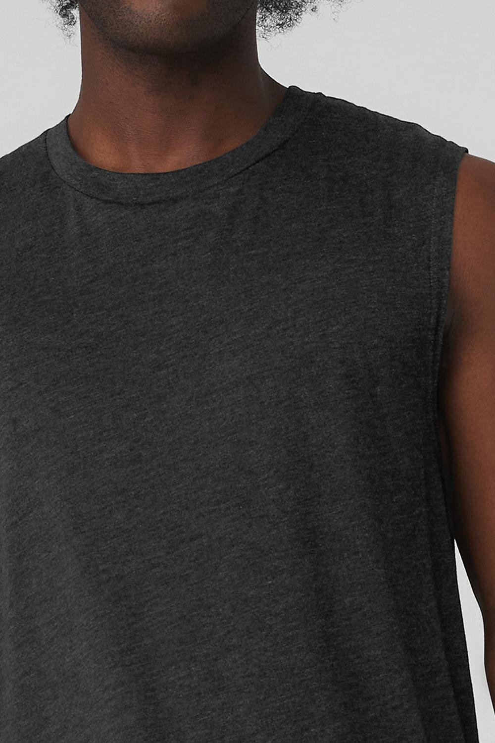 Camiseta Sin Mangas Running Alo Yoga The Triumph Muscle Hombre Negras | España  OTQI-53162