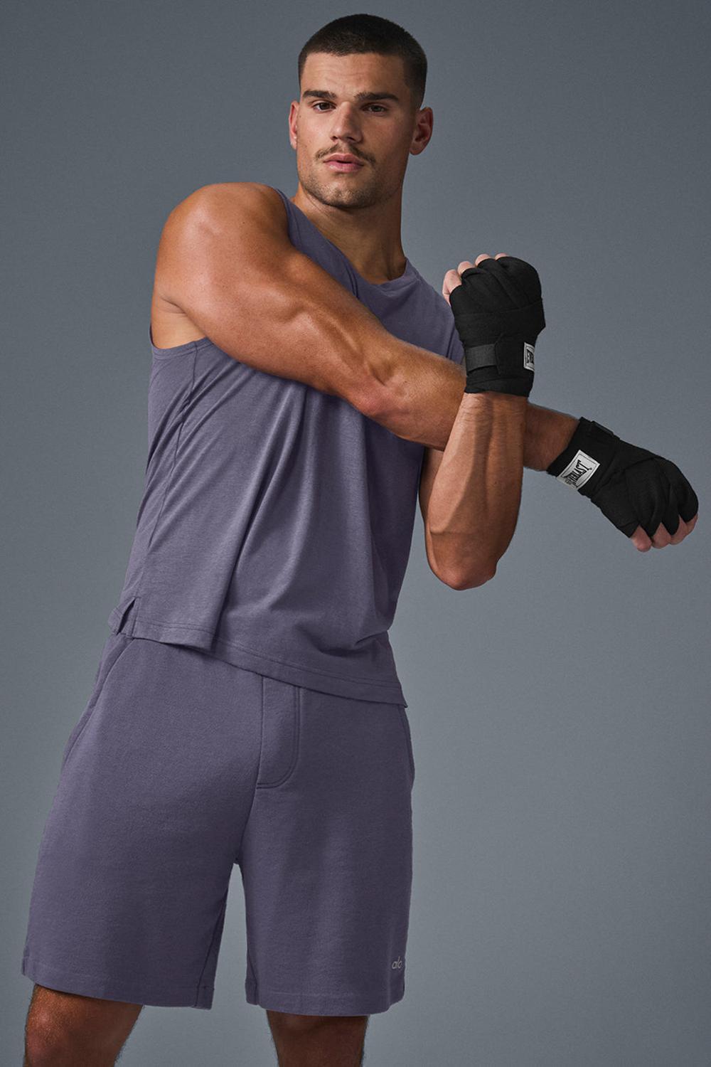 Camiseta Sin Mangas Running Alo Yoga The Triumph Muscle Hombre Italian Plum | España  ZJDM-59036