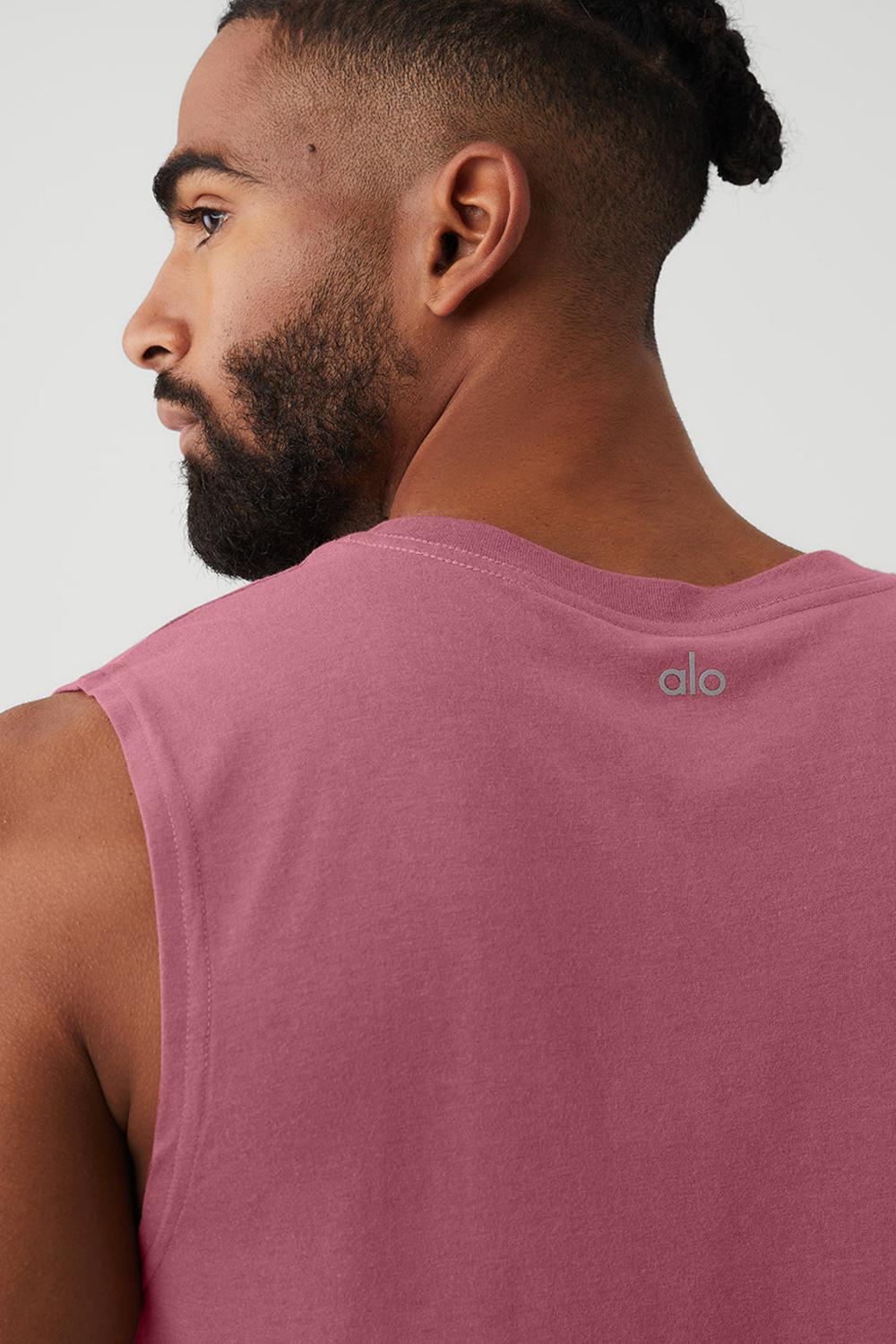Camiseta Sin Mangas Running Alo Yoga The Triumph Muscle Hombre Mars Clay | España  LQHO-72485