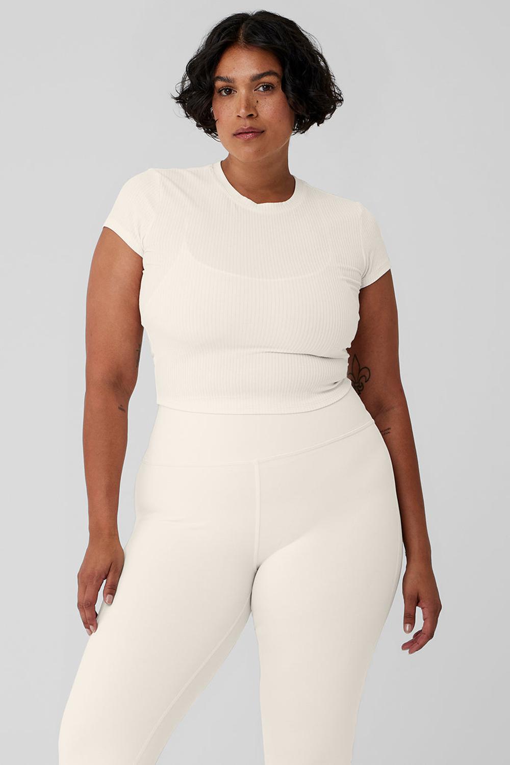 Camisetas Running Alo Yoga Ribbed Sea Coast Cropped Sleeve Mujer Ivory | España  GUDN-53128