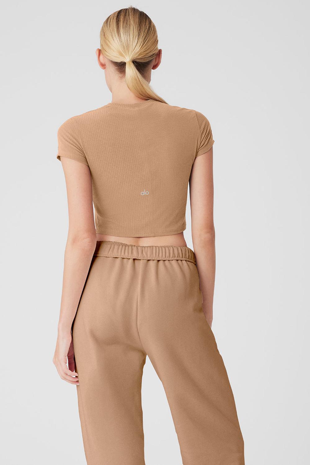 Camisetas Running Alo Yoga Ribbed Sea Coast Cropped Sleeve Mujer Toasted Almond | España  ZNSM-58930