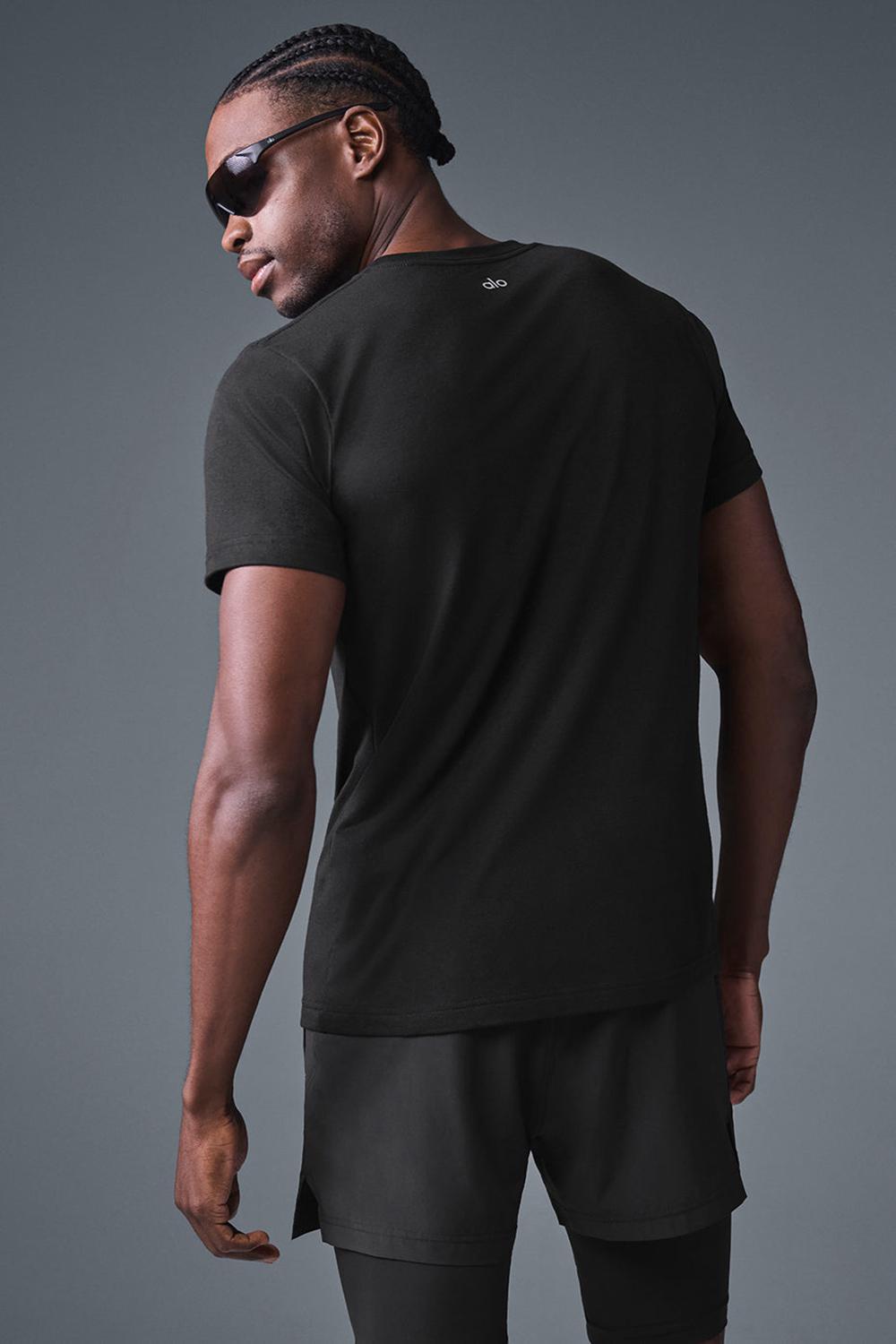Camisetas Running Alo Yoga Triumph Hombre Negras | España  XFOH-46789