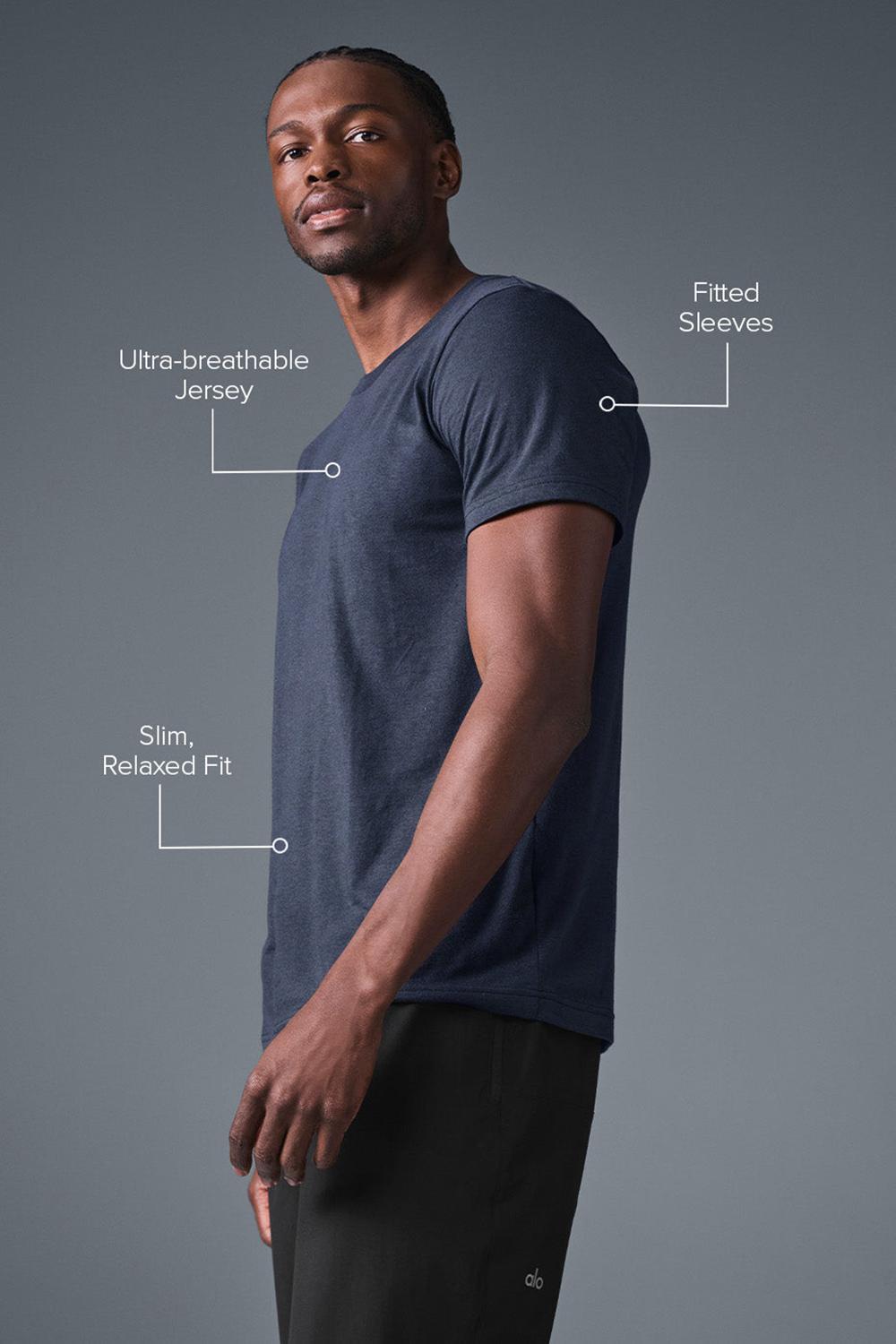 Camisetas Running Alo Yoga Triumph Hombre Azul Marino | España  TAMU-20469