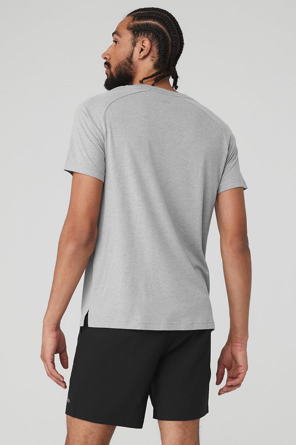 Camisetas Running Alo Yoga Triumph Raglan Hombre Gris | España  GRHV-35174