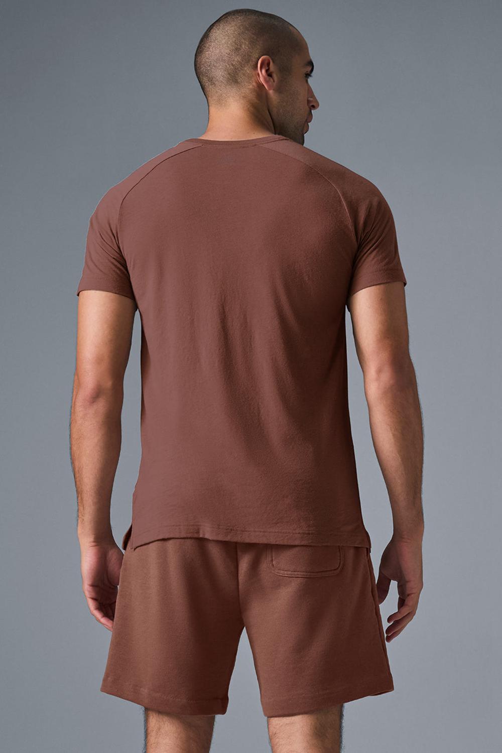 Camisetas Running Alo Yoga Triumph Raglan Hombre Chestnut | España  AYKJ-24875