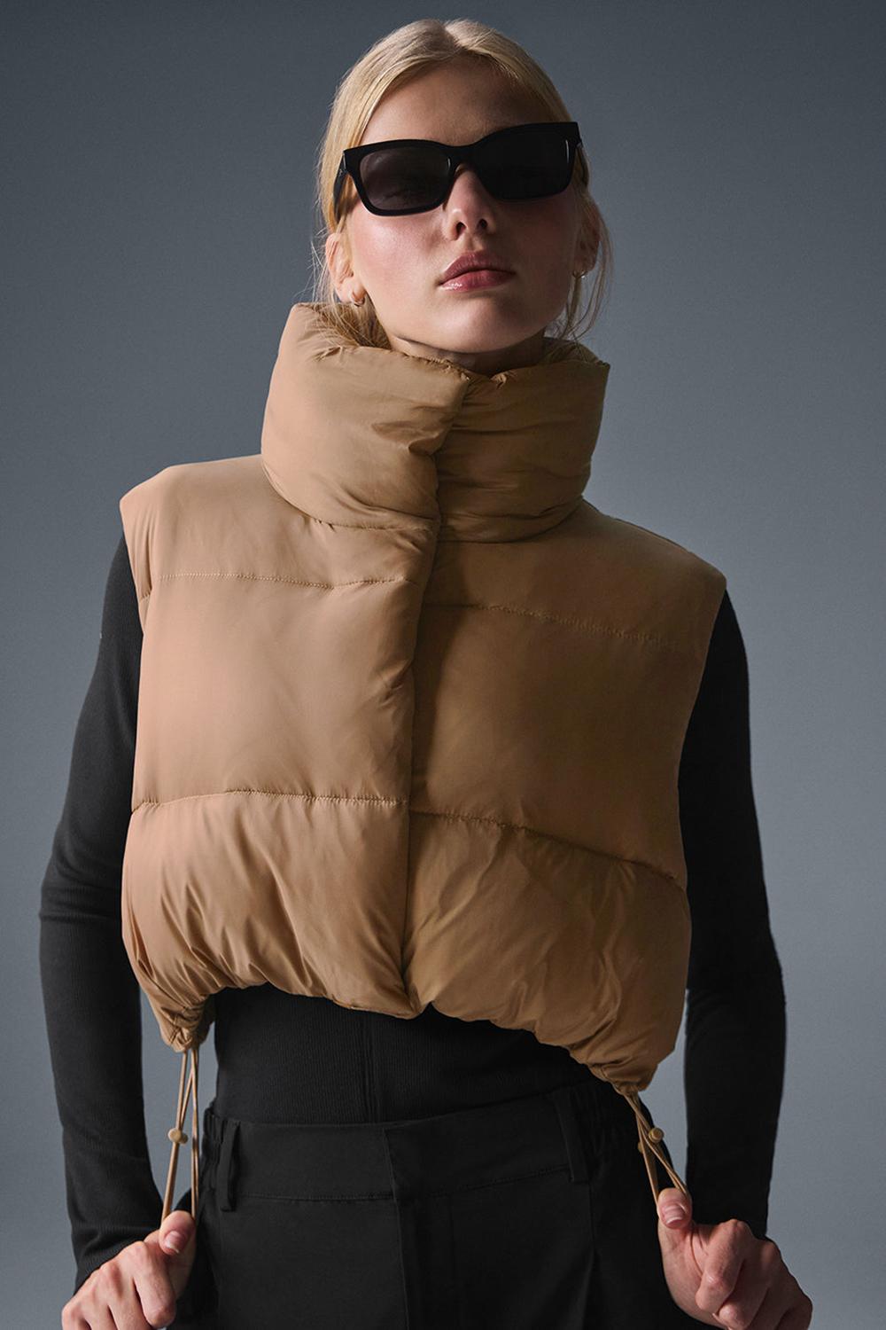 Chaleco Alo Yoga Cropped Gold Rush Puffer Mujer Toasted Almond | España  HOLW-68247