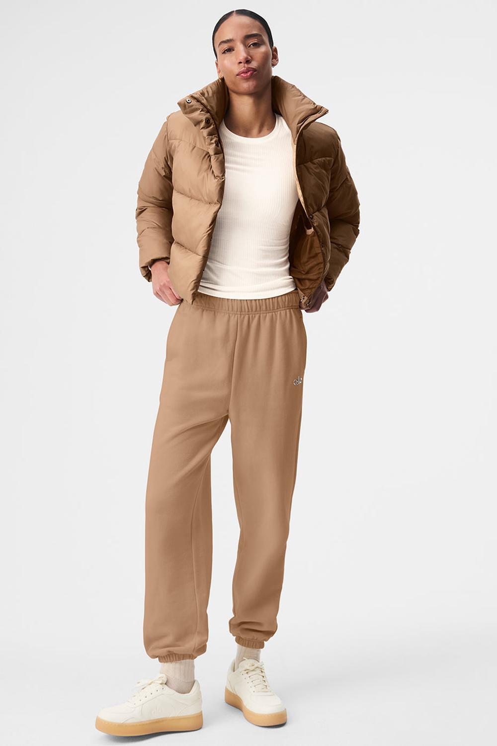 Chaqueta Puffer Alo Yoga Gold Rush Mujer Toasted Almond | España  ULKA-86213