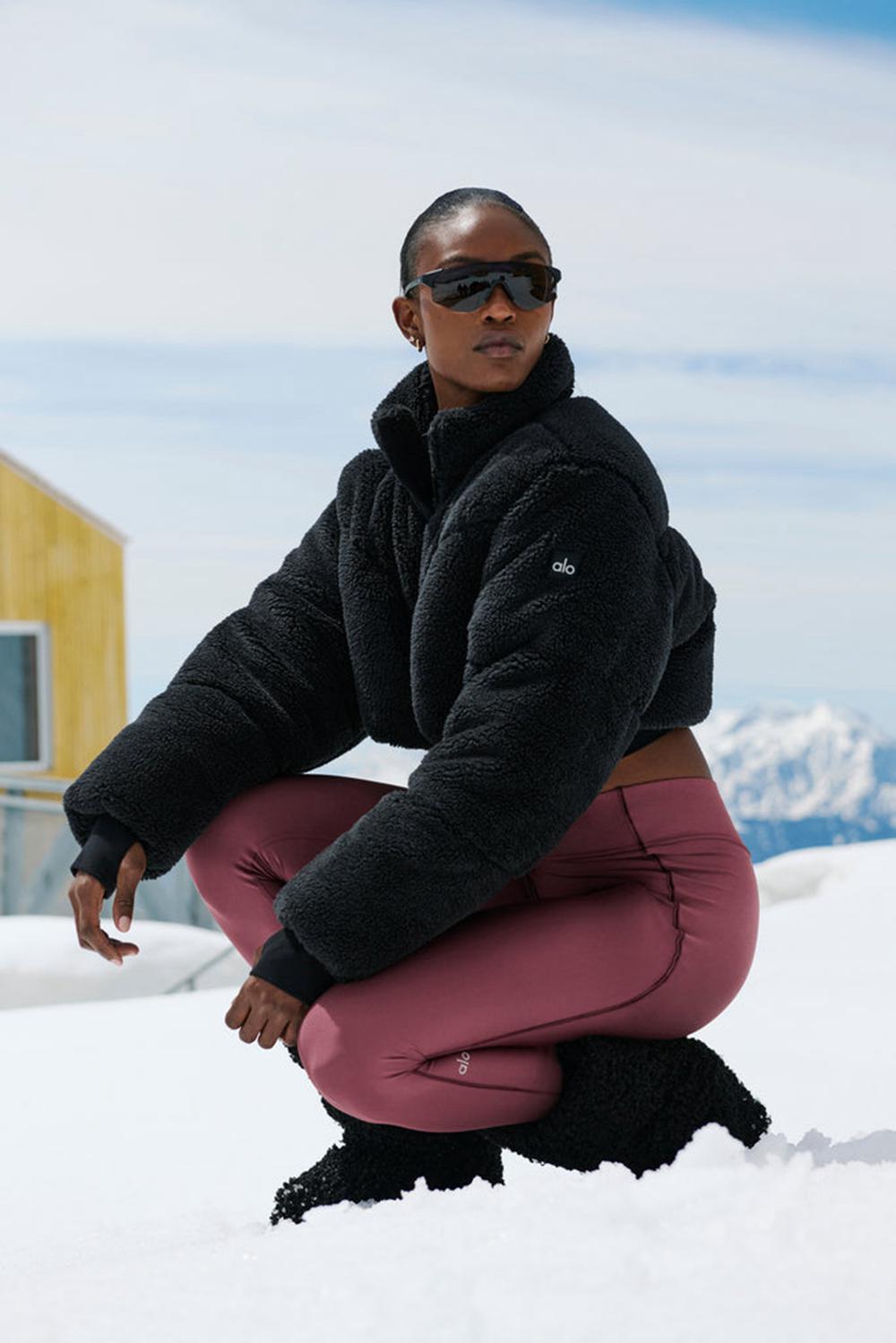 Chaqueta Puffer Alo Yoga Sherpa Main Act Corset Mujer Negras | España  CSLA-39142