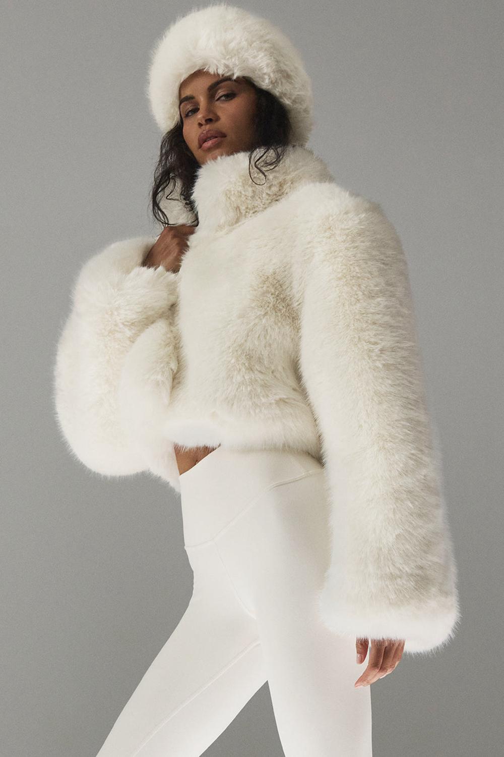 Chaquetas Alo Yoga Opulent Faux Fur Cropped Mujer Ivory | España  OLFV-35091