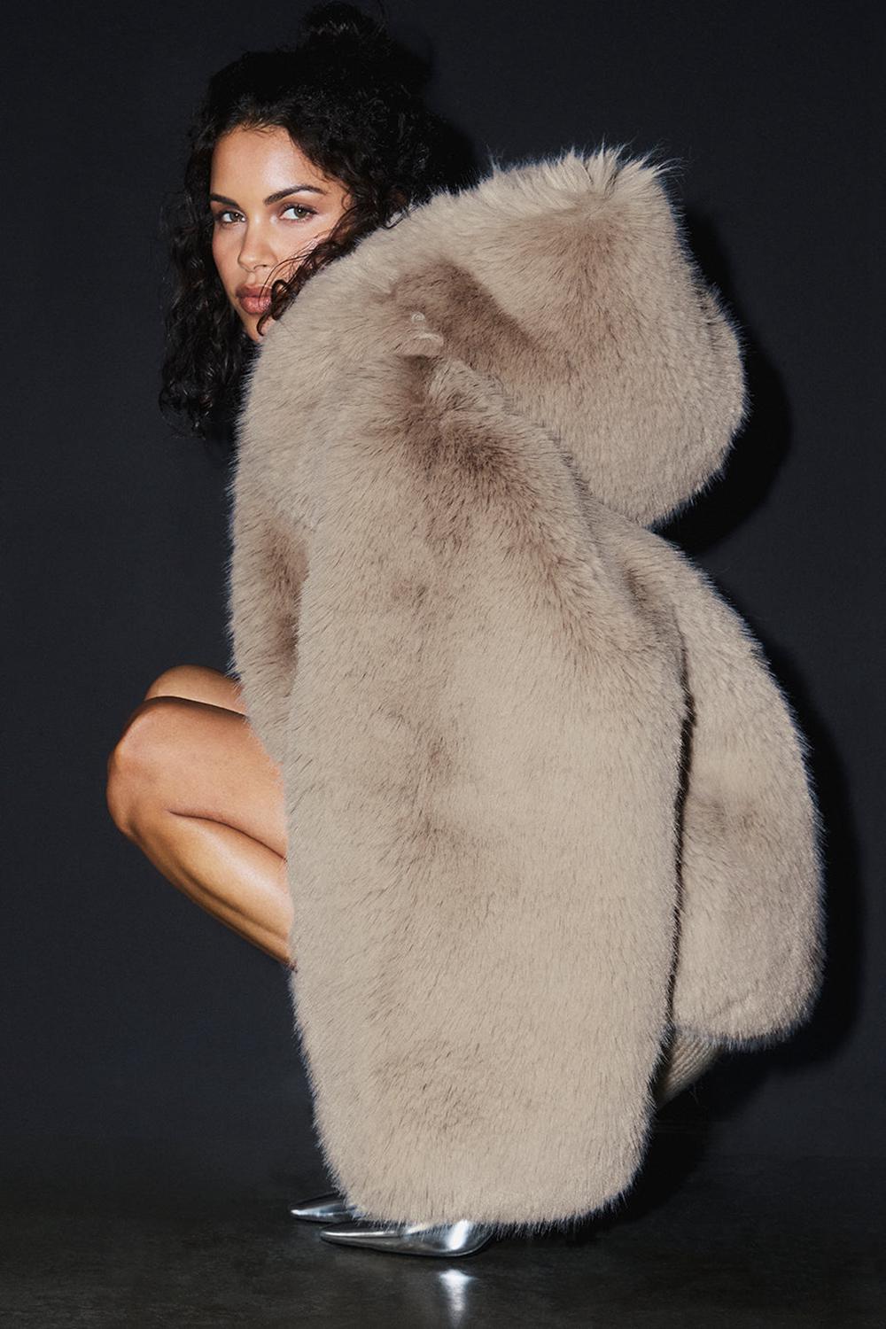 Chaquetas Alo Yoga Opulent Faux Fur Statement Mujer Oat | España  FJTS-28435