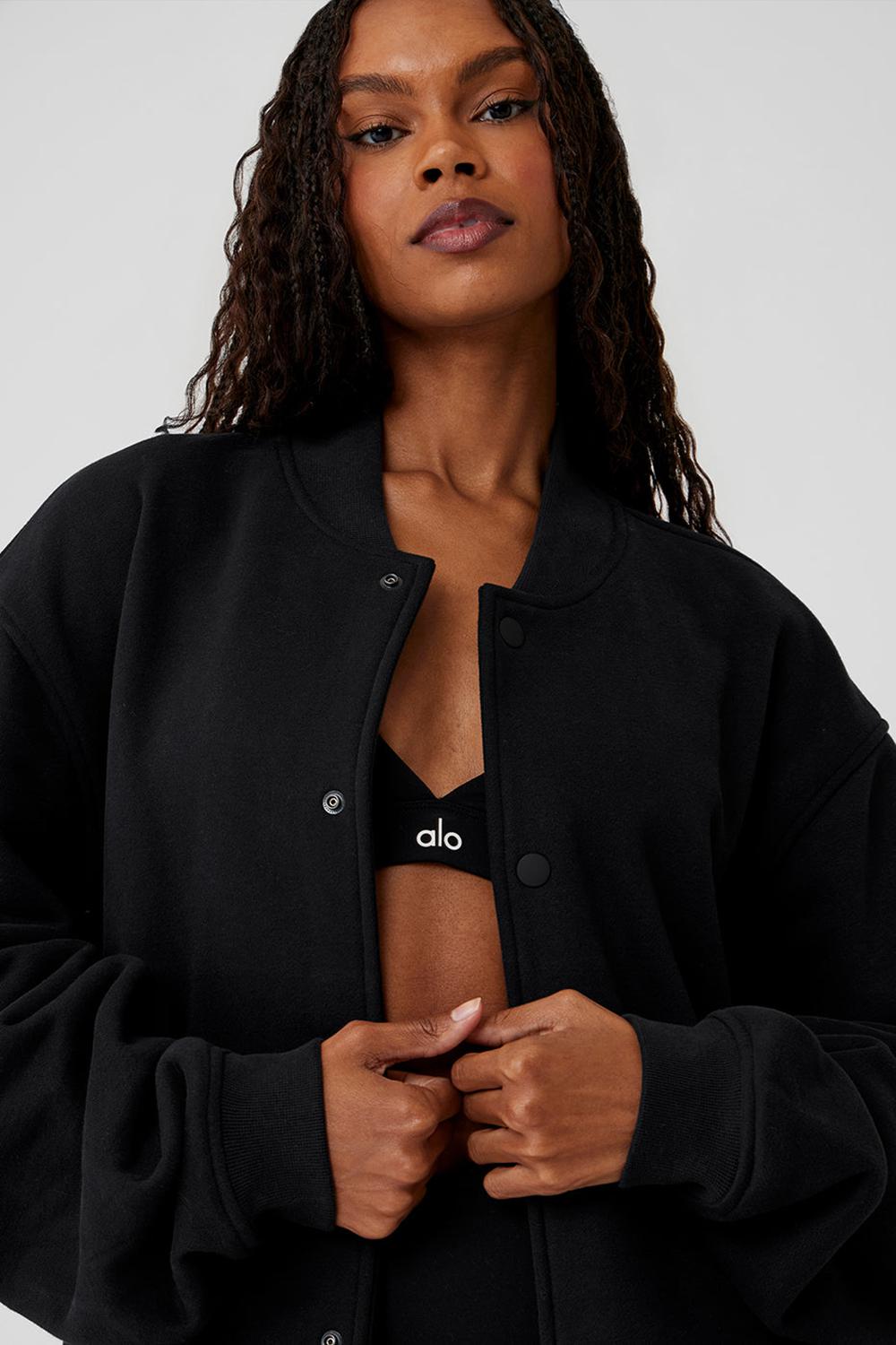 Chaquetas Alo Yoga Renown Varsity Mujer Negras | España  SIGP-58179