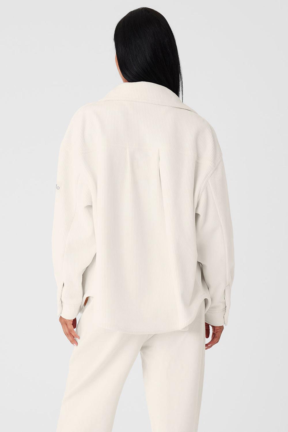Chaquetas Alo Yoga Ribbed Velour Mountain Side Shacket Mujer Ivory | España  EQFA-19863
