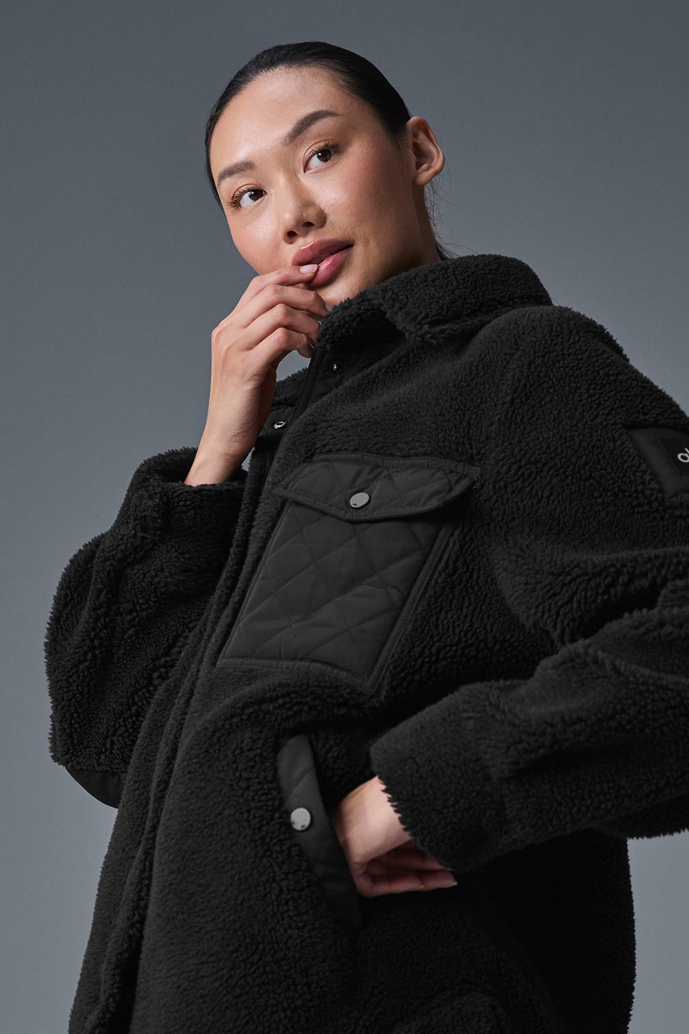 Chaquetas Alo Yoga Sherpa Edge Shacket Mujer Negras | España  NIXL-03491