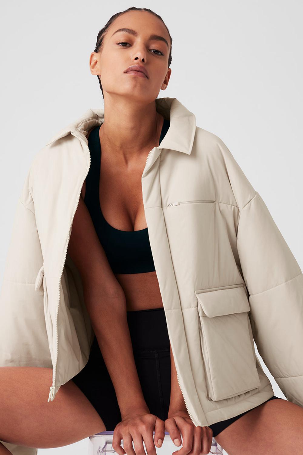 Chaquetas Alo Yoga Voyage Utility Cargo Mujer Bone | España  SKFV-74530