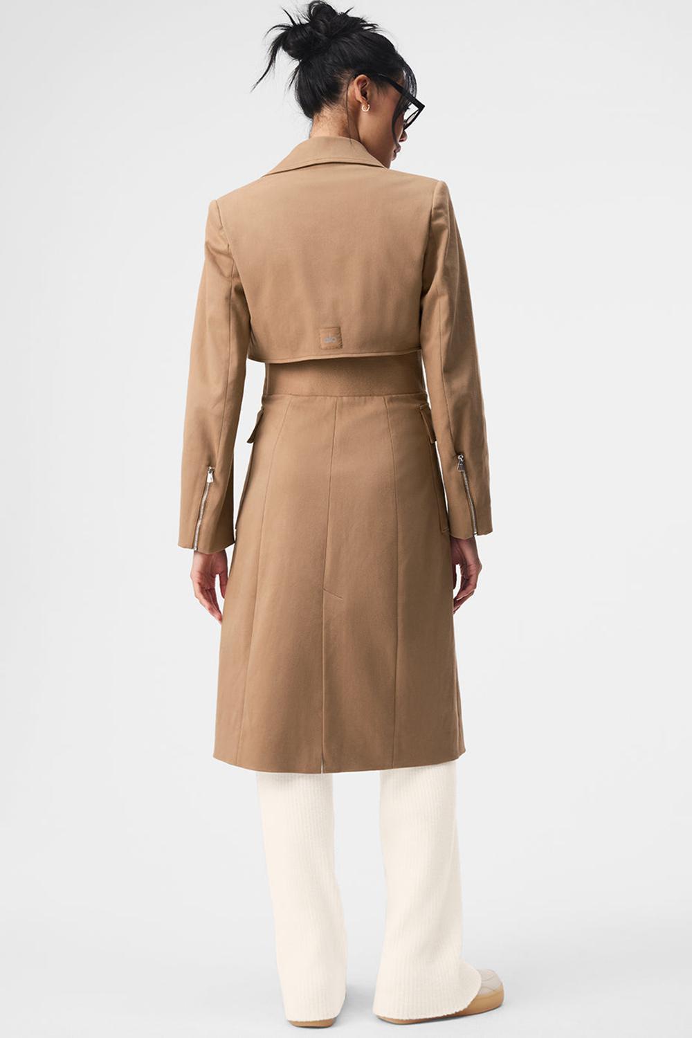 Gabardina Alo Yoga Formation Mujer Toasted Almond | España  QINM-79082