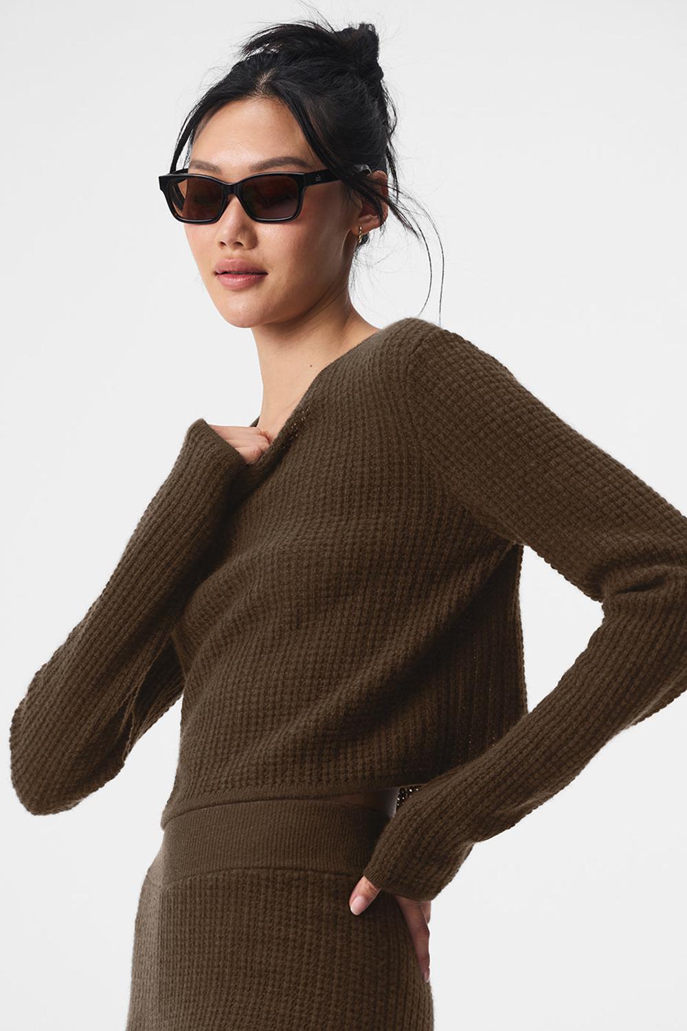 Manga Larga Alo Yoga Cashmere Plush Waffle Cropped Mujer Espresso | España  QAMT-57248