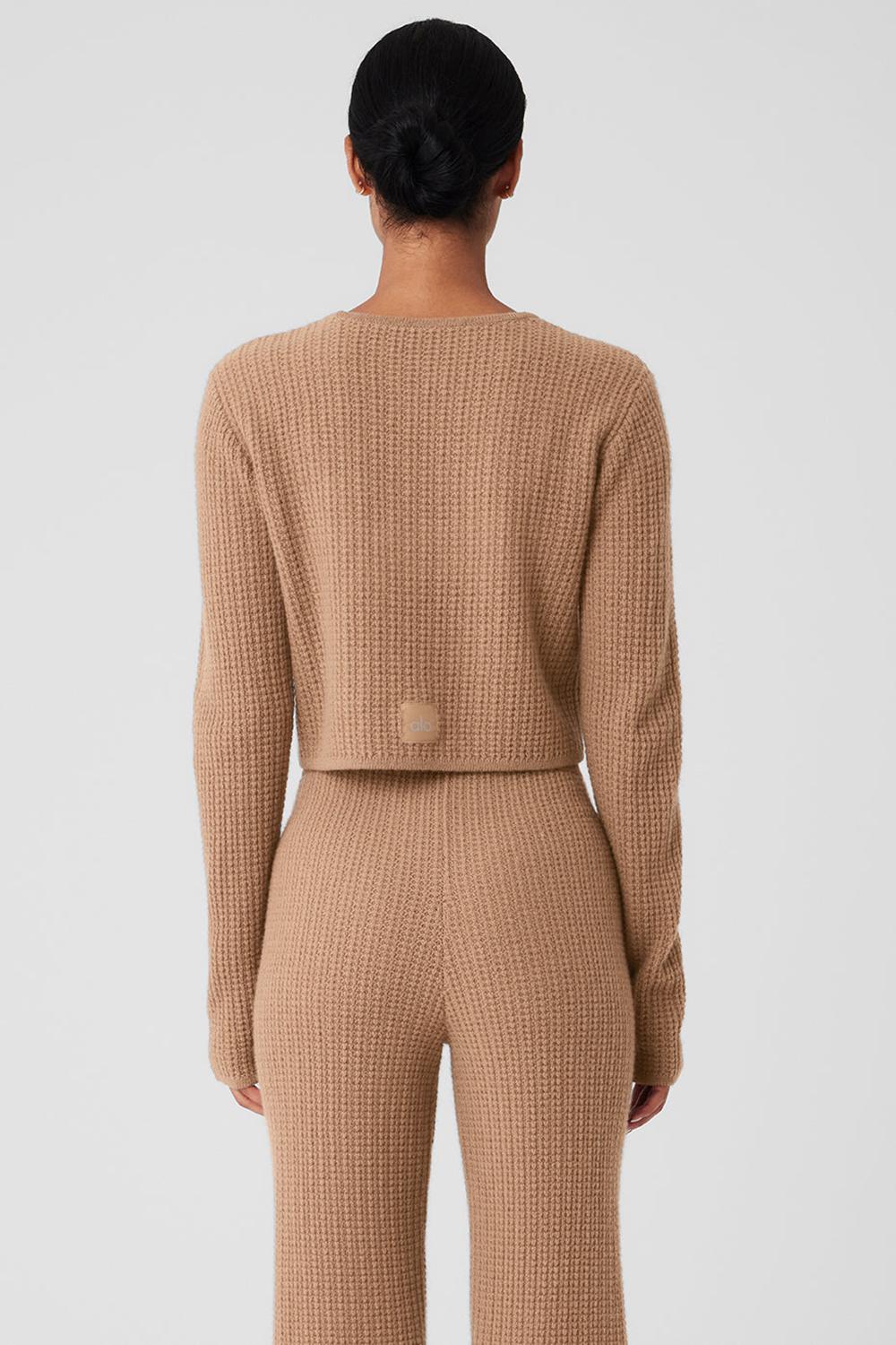 Manga Larga Alo Yoga Cashmere Plush Waffle Cropped Mujer Toasted Almond | España  EAFH-51930