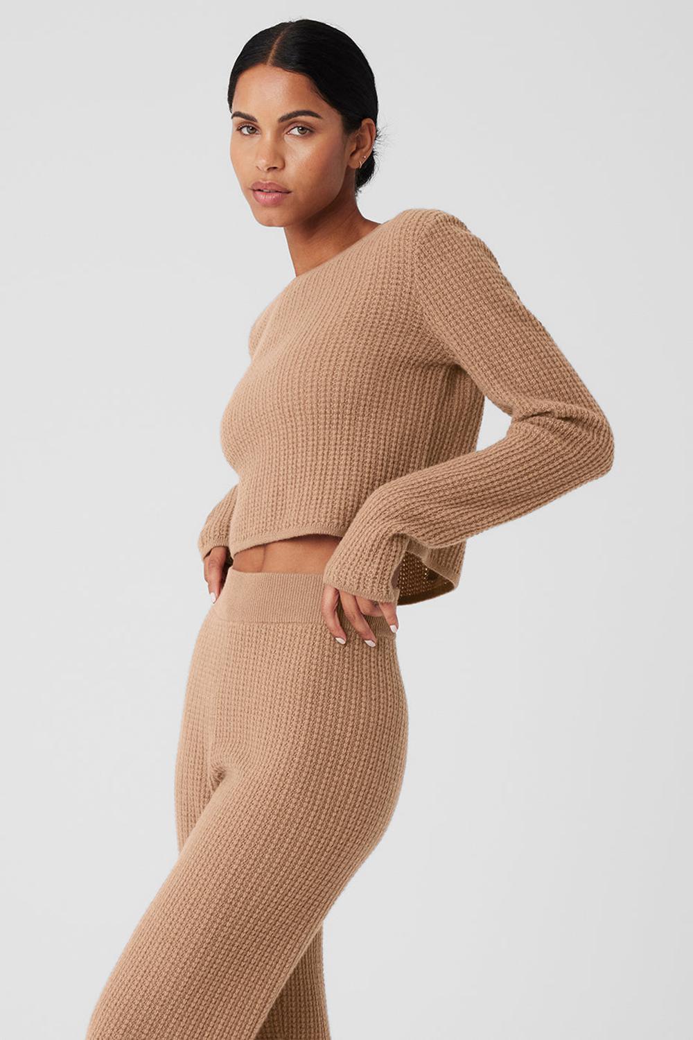 Manga Larga Alo Yoga Cashmere Plush Waffle Cropped Mujer Toasted Almond | España  EAFH-51930