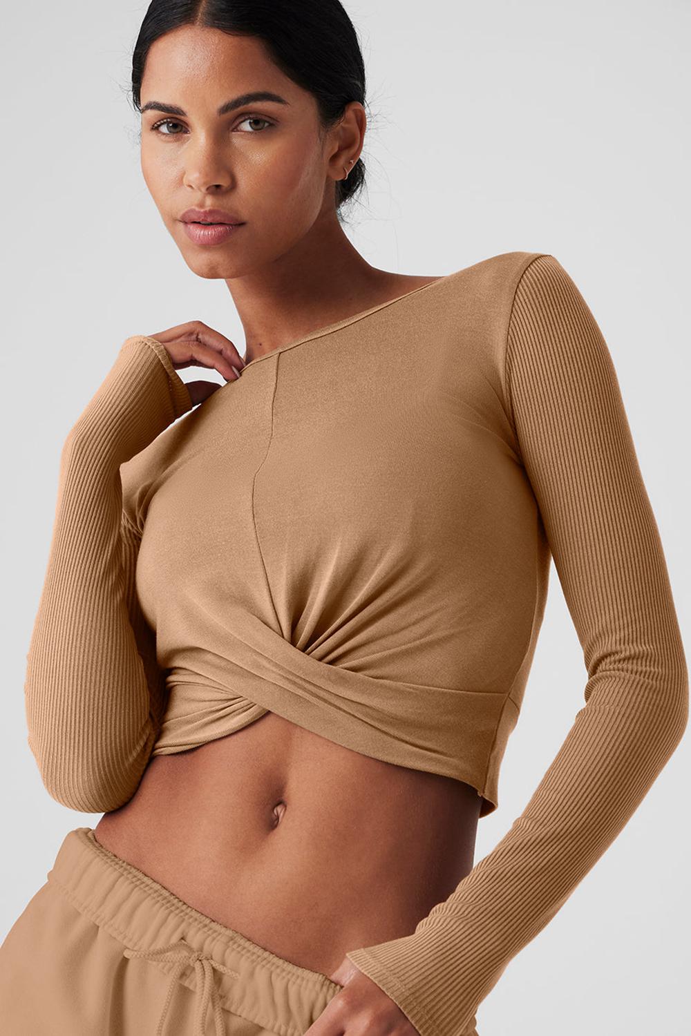 Manga Larga Alo Yoga Cover Top Mujer Toasted Almond | España  PNUJ-50371