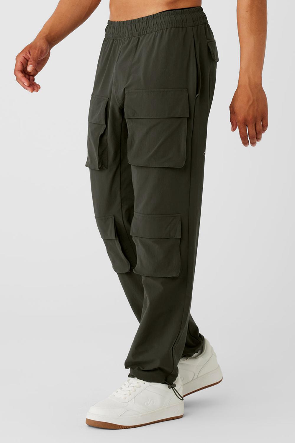 Pantalon Alo Yoga Cargo Venture Hombre Verde | España  VTDU-32596