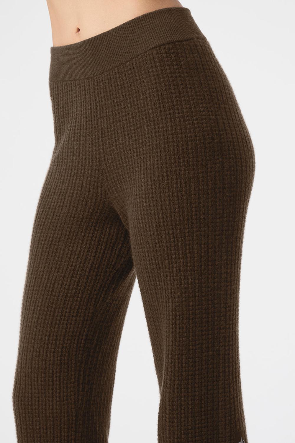 Pantalon Alo Yoga Cashmere High-Waist Plush Waffle Mujer Espresso | España  EDQP-75480