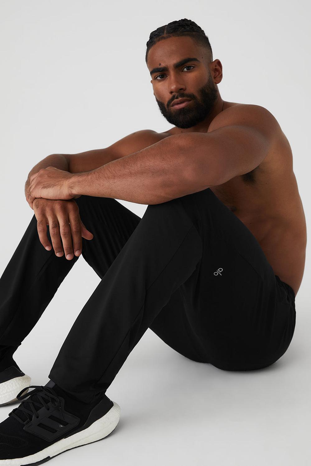 Pantalon Alo Yoga Conquer Pulse Hombre Negras | España  KHOQ-06327