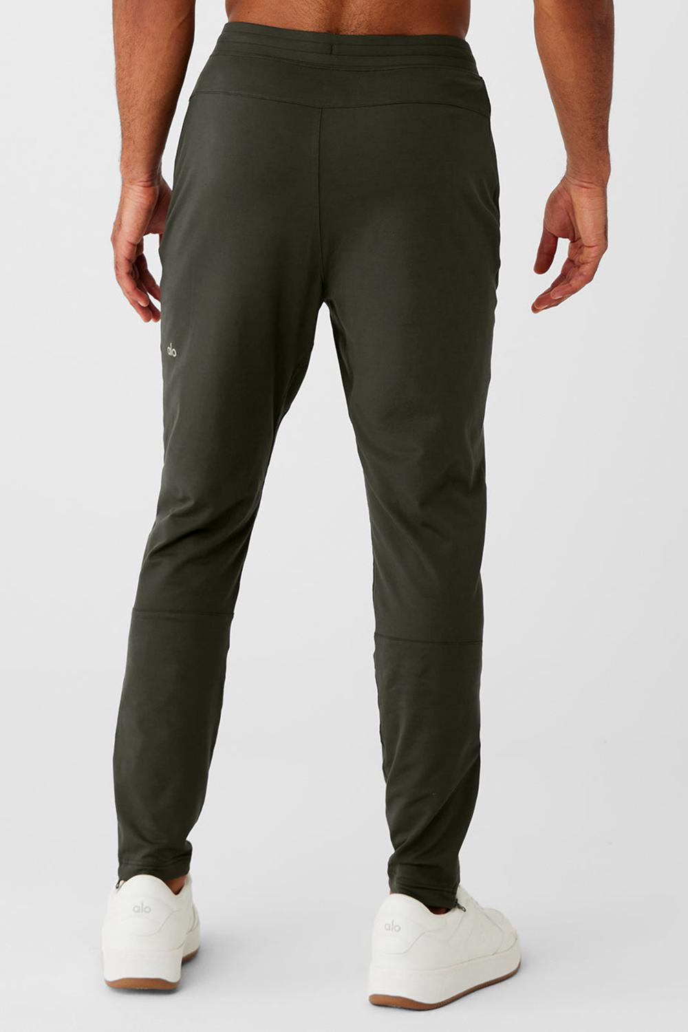 Pantalon Alo Yoga Conquer React Performance Hombre Verde | España  XVMH-97152
