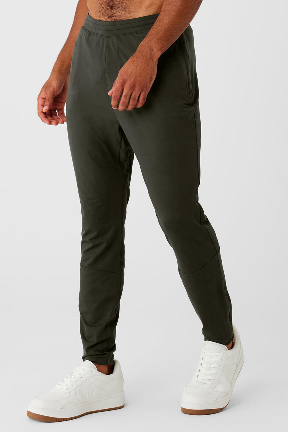 Pantalon Alo Yoga Conquer React Performance Hombre Verde | España  XVMH-97152