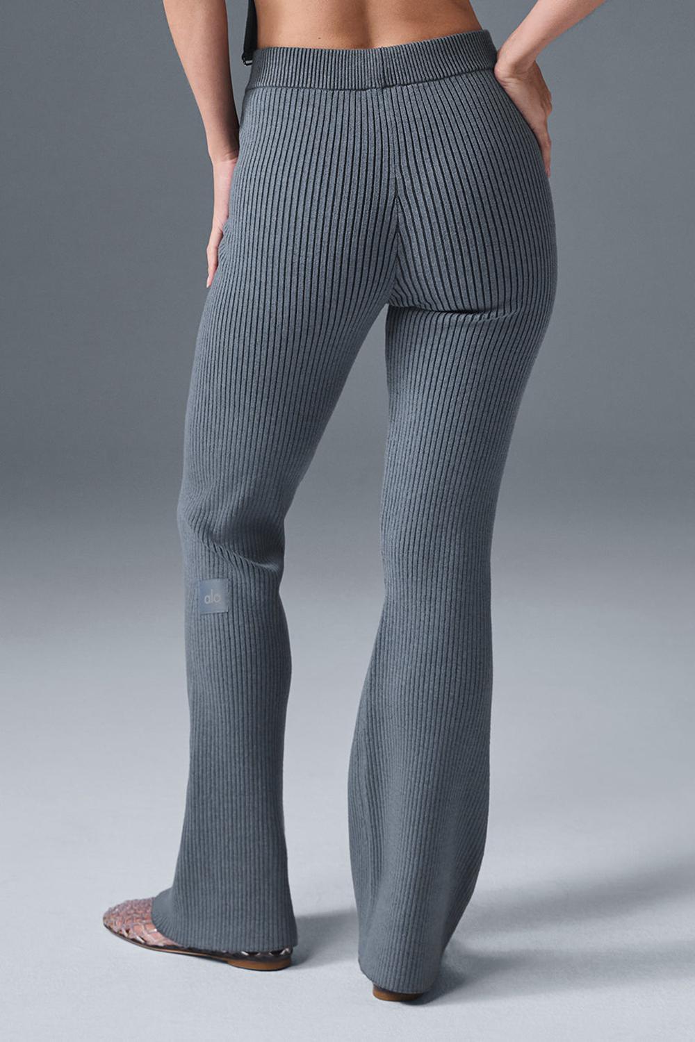 Pantalon Alo Yoga Denim Knit High-Waist Flare Mujer Gris | España  ISPW-41358
