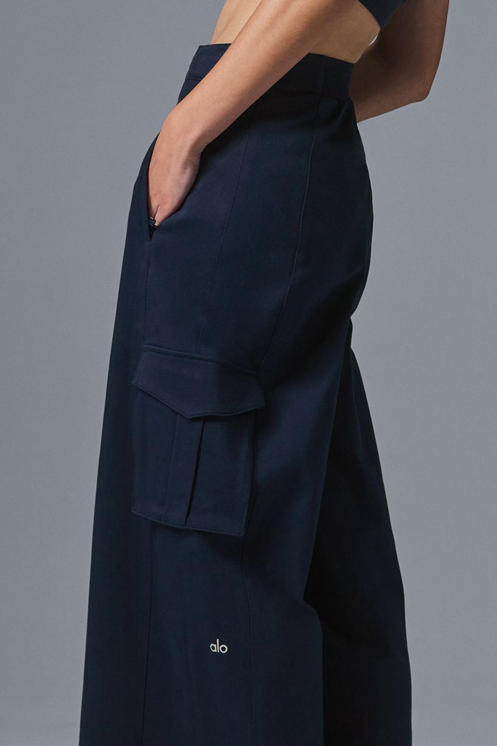 Pantalon Alo Yoga Show Off Cargo Wide Leg Mujer Azul Marino | España  LTUG-84953