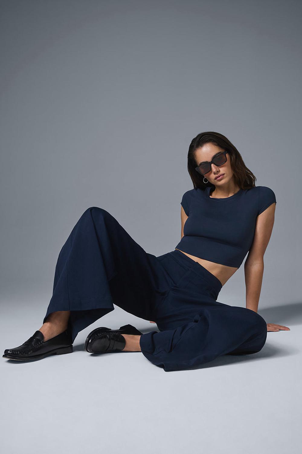 Pantalon Alo Yoga Show Off Cargo Wide Leg Mujer Azul Marino | España  LTUG-84953